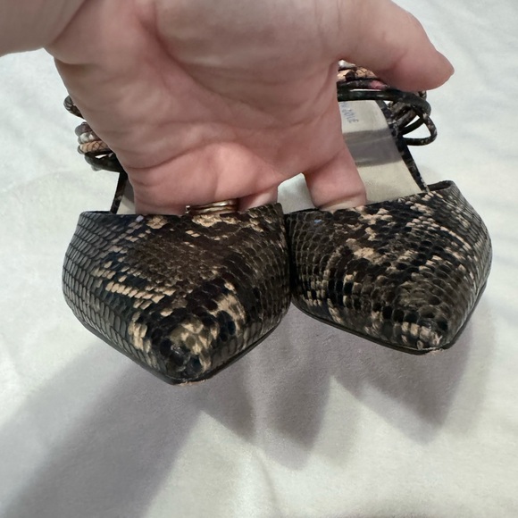 Kenneth Cole Riley 85 mule heel snakeskin embossed leather size 8.5 pointy toe - Picture 7 of 10